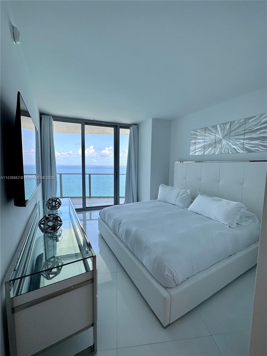 4111 S Ocean Dr # 2902