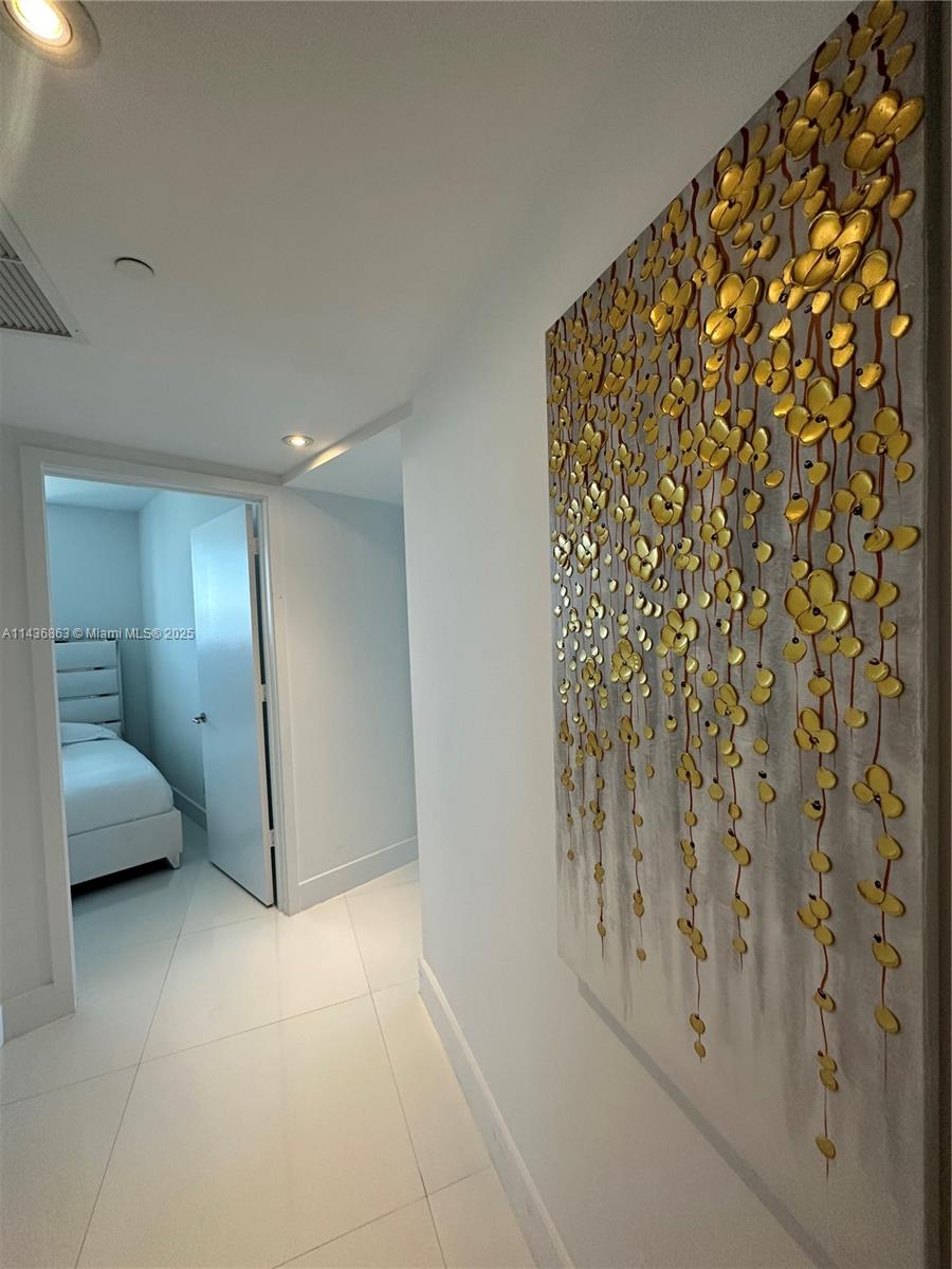 4111 S Ocean Dr # 2902