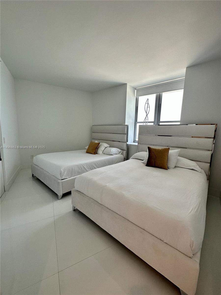 4111 S Ocean Dr # 2902