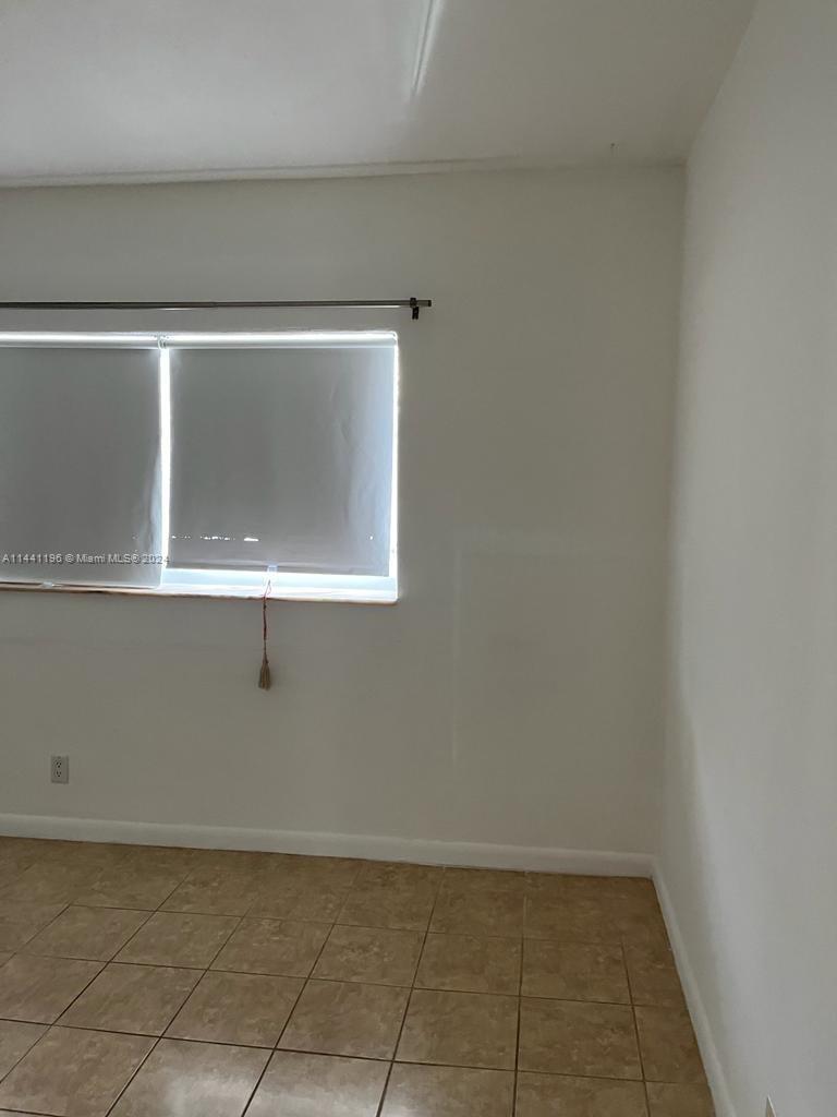 240 Galen Dr # 205