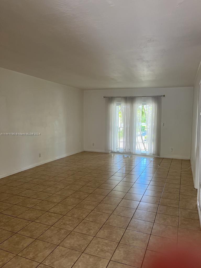240 Galen Dr # 205