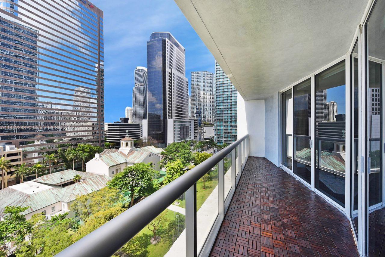 495 Brickell Ave # 1109