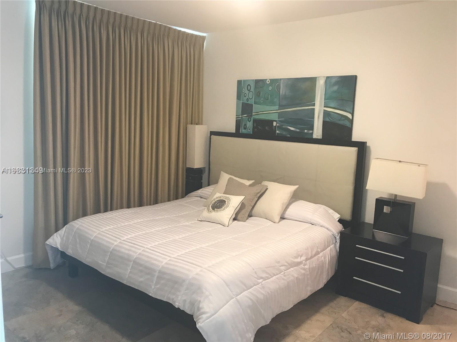 950 Brickell Bay Dr # 1504