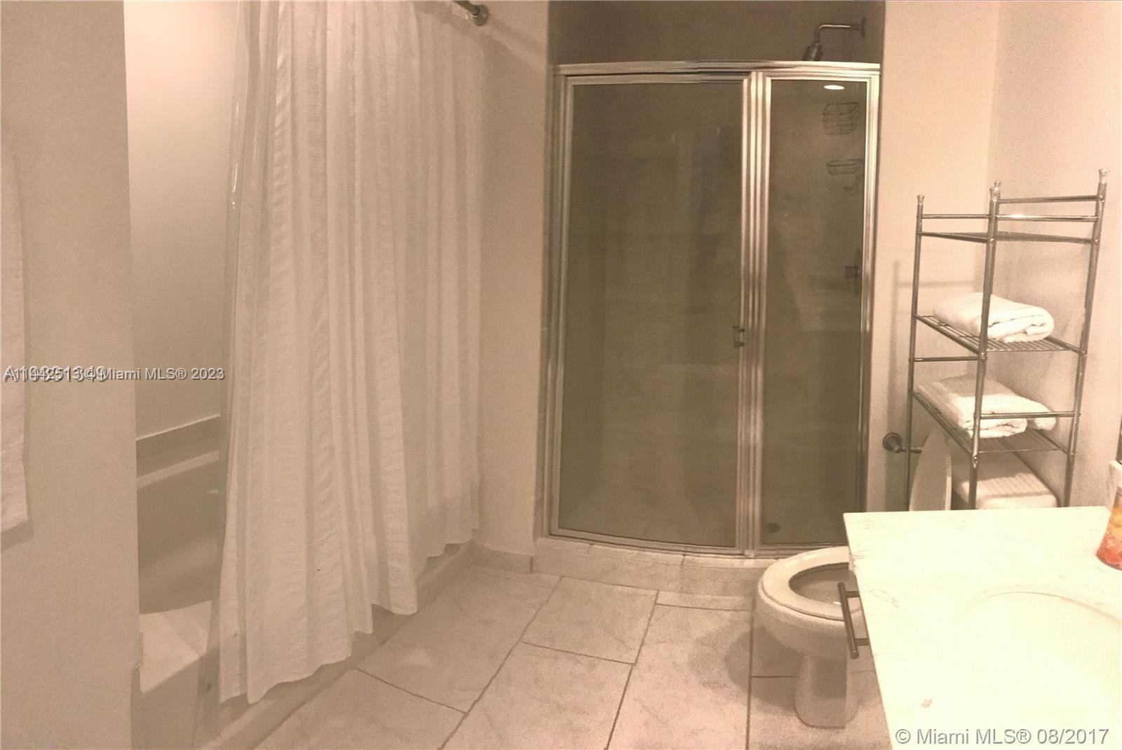 950 Brickell Bay Dr # 1504