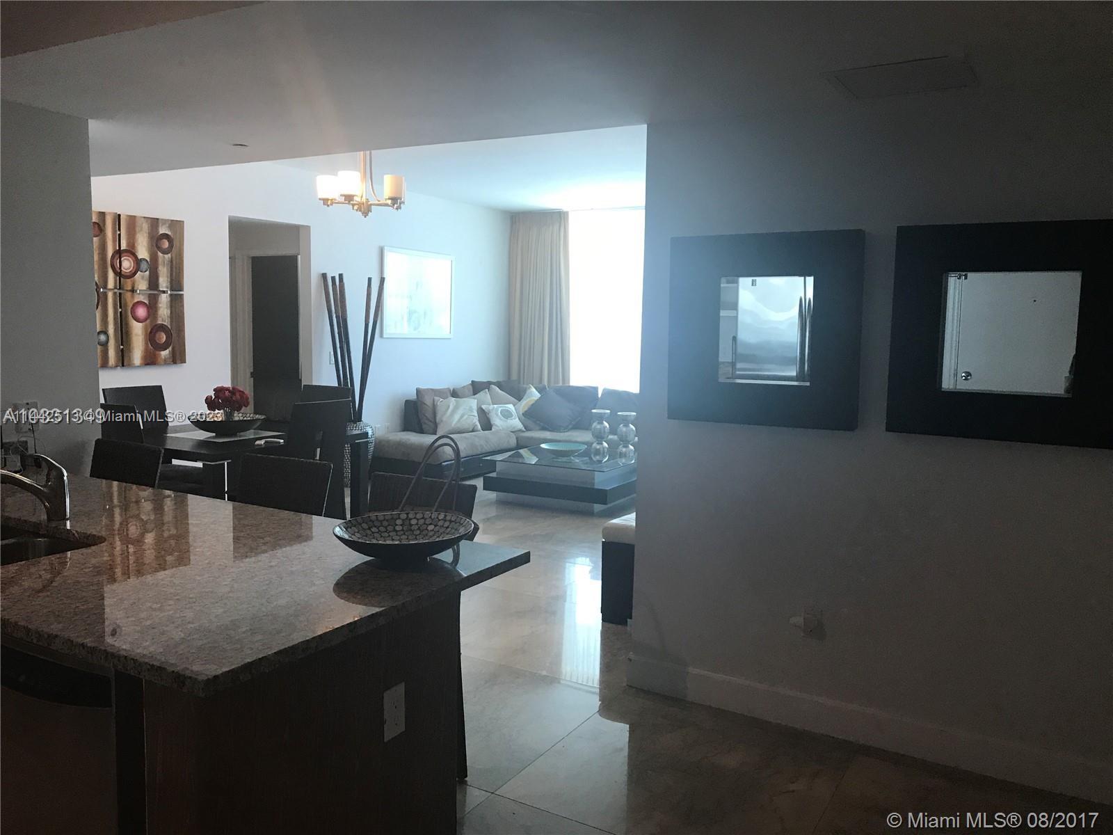 950 Brickell Bay Dr # 1504