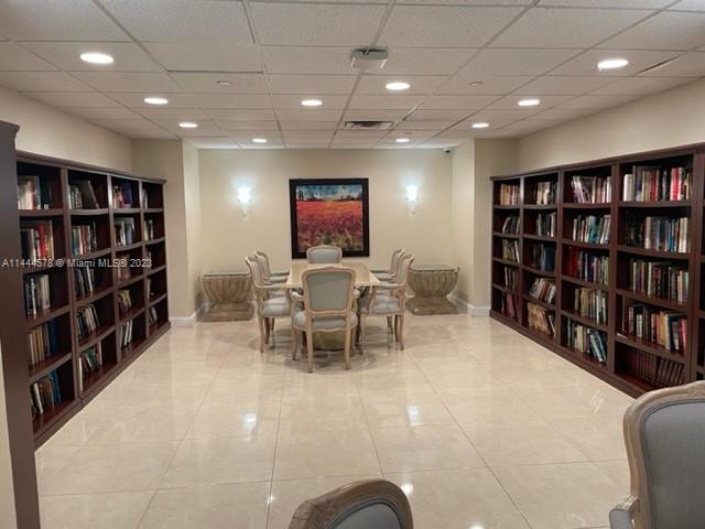 2451 Brickell Ave # 10U