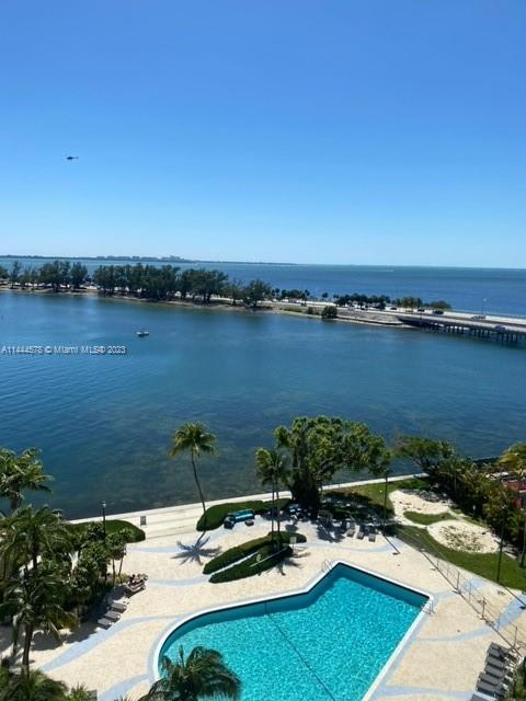 2451 Brickell Ave # 10U