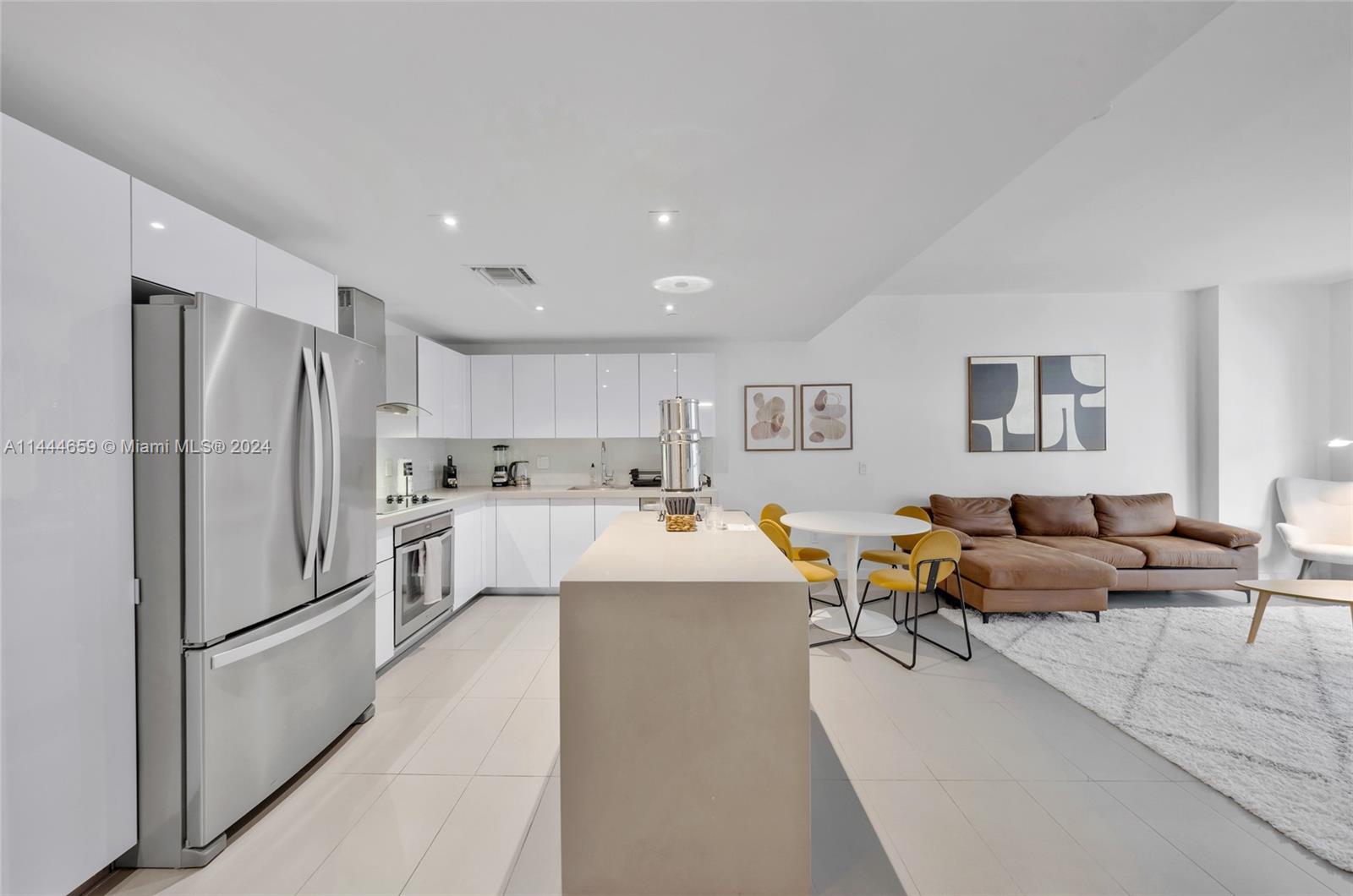 1600 NE 1st Ave # 2318