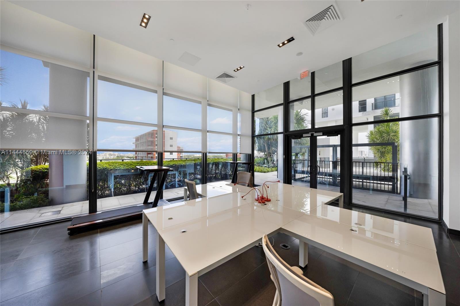 1600 NE 1st Ave # 2318