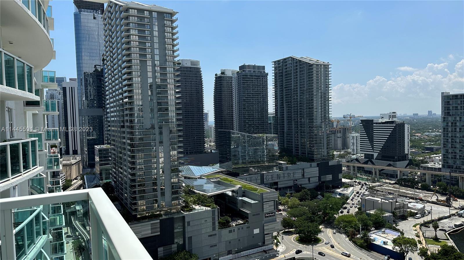 31 SE 5th St # 3101