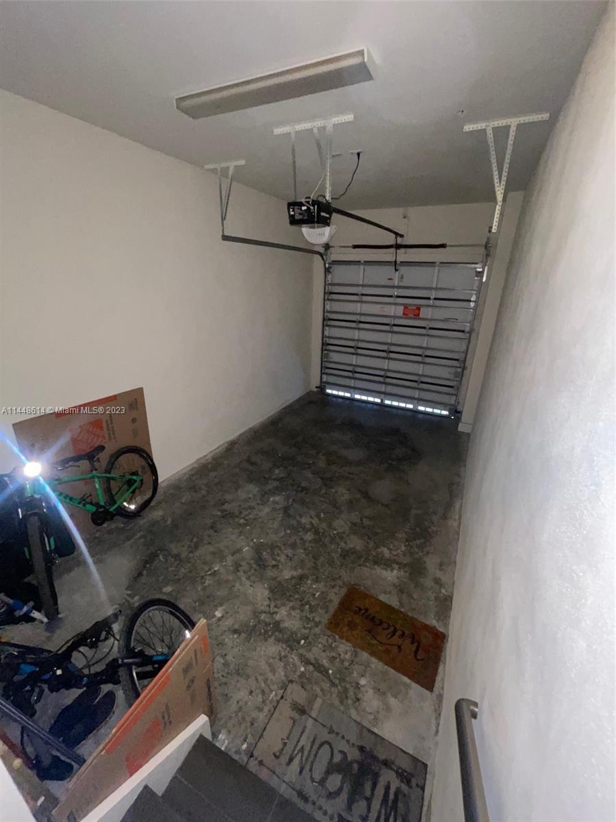 10305 NW 63rd Ter # 210