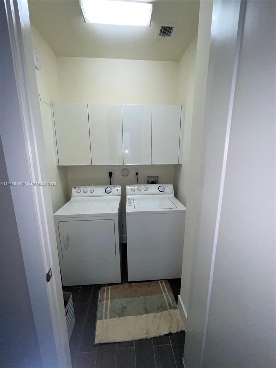 10305 NW 63rd Ter # 210