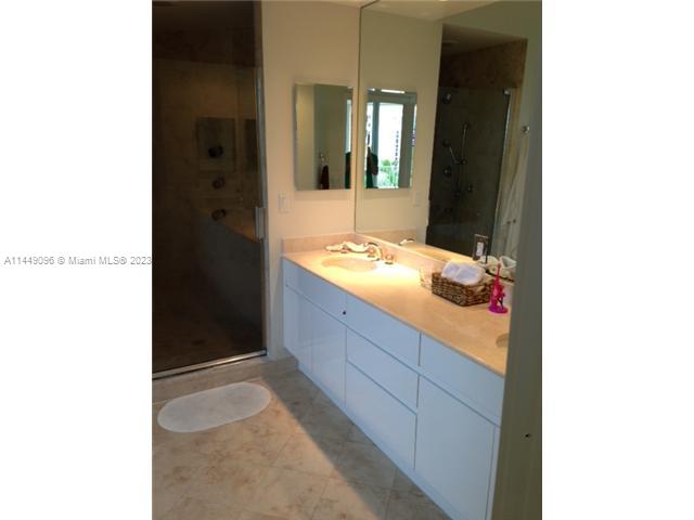 709 CRANDON BL # 409