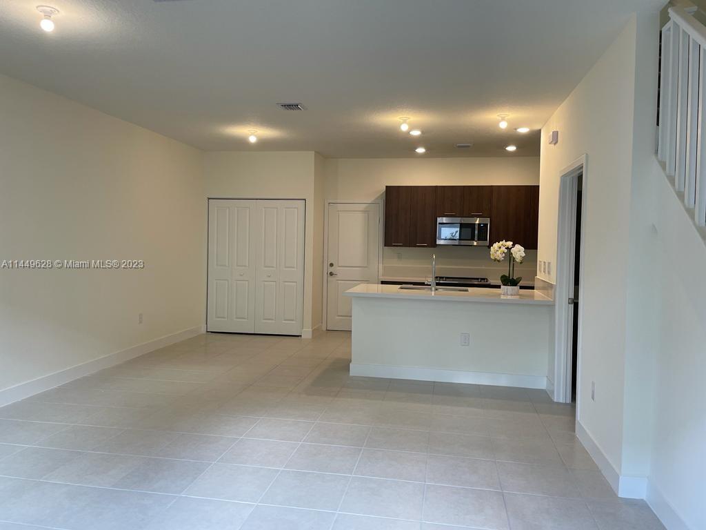 4657 NW 83rd Pkwy # 0
