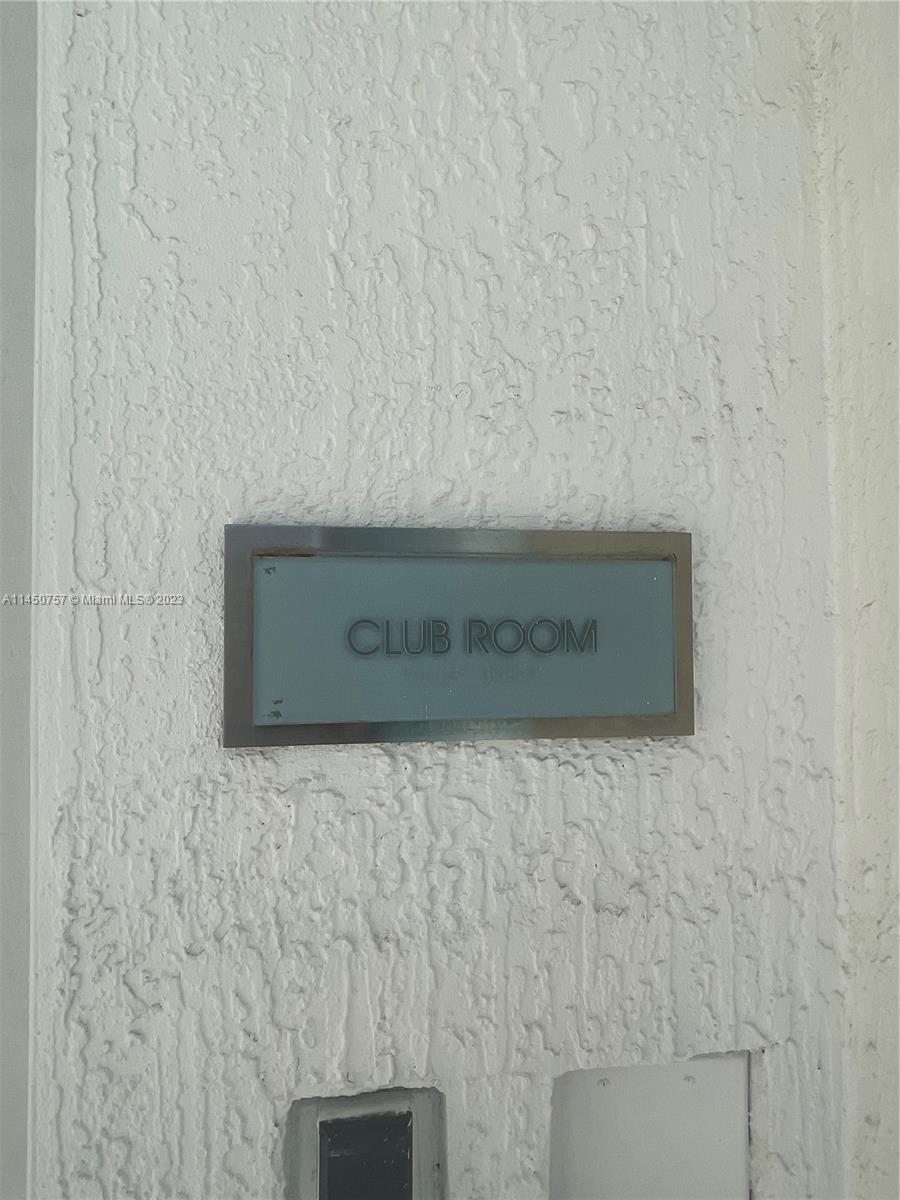 951 Brickell Ave # 3011