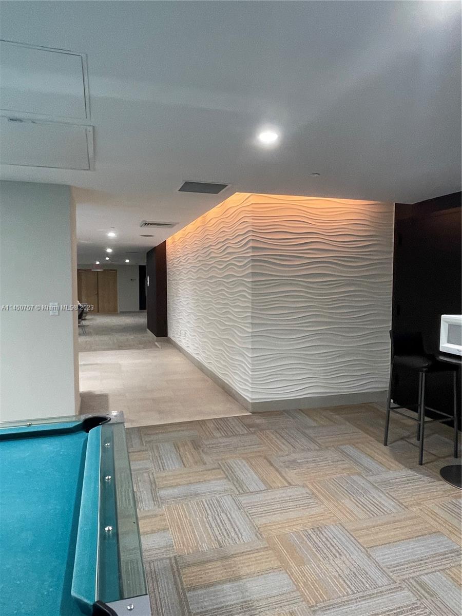 951 Brickell Ave # 3011