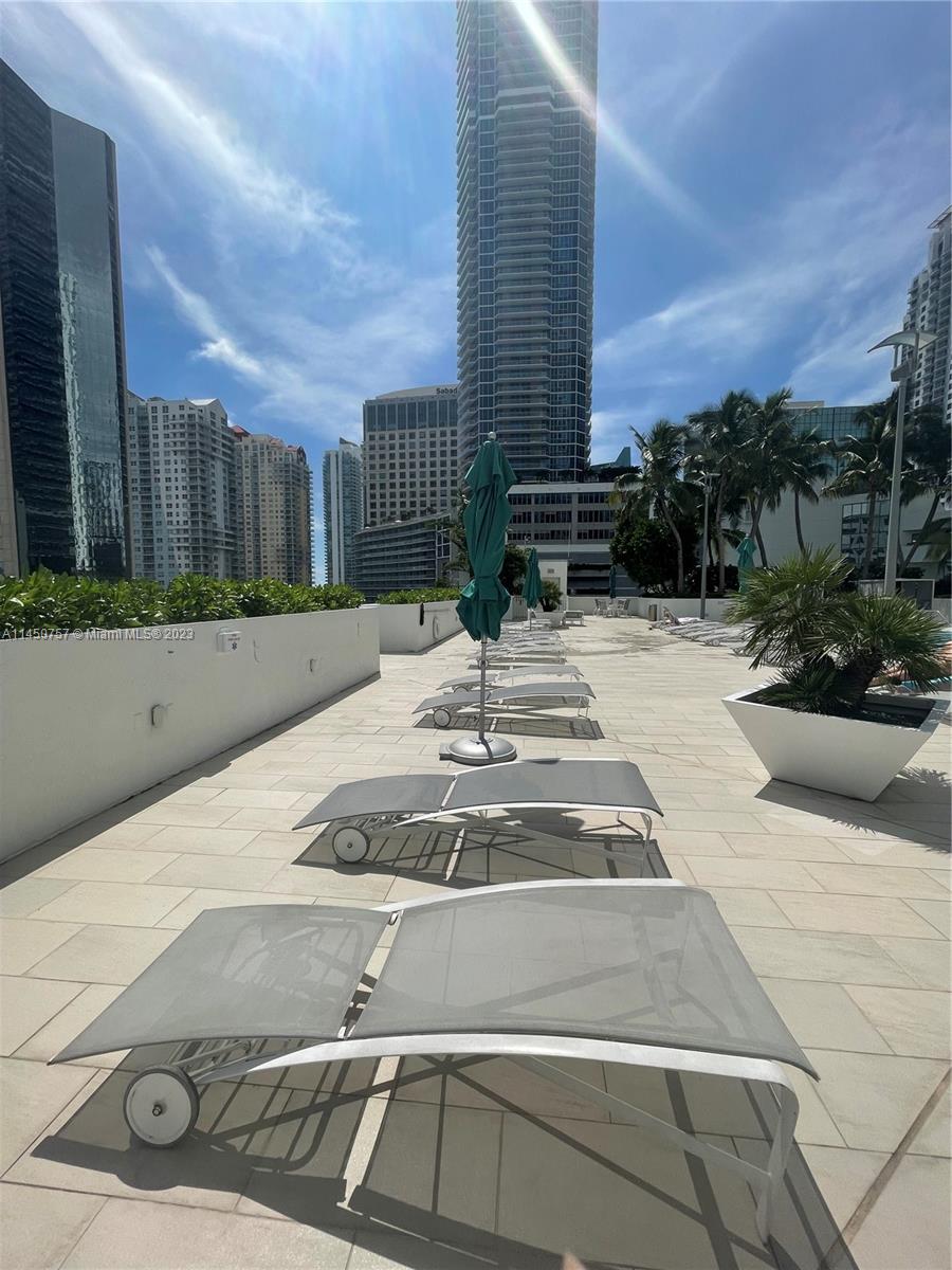 951 Brickell Ave # 3011