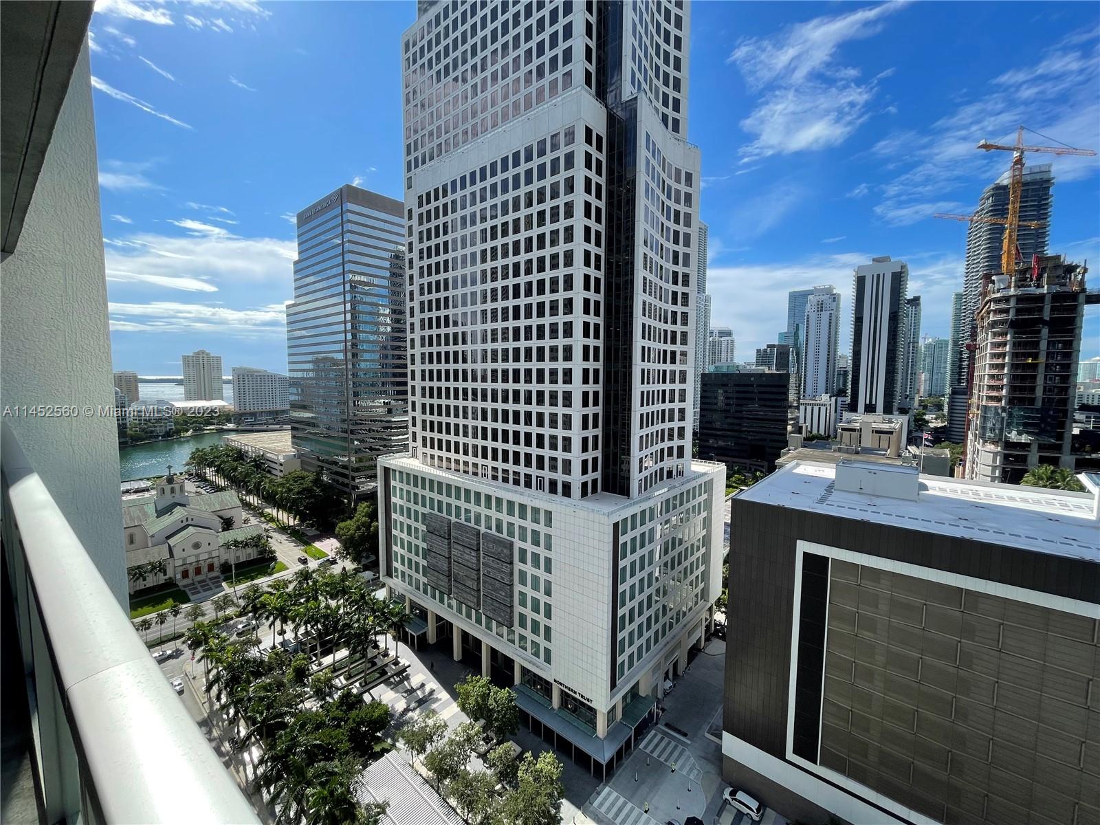 55 SE 6th St # 2104