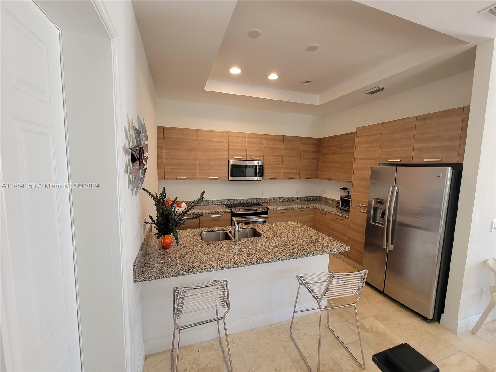 8450 NW 52nd St