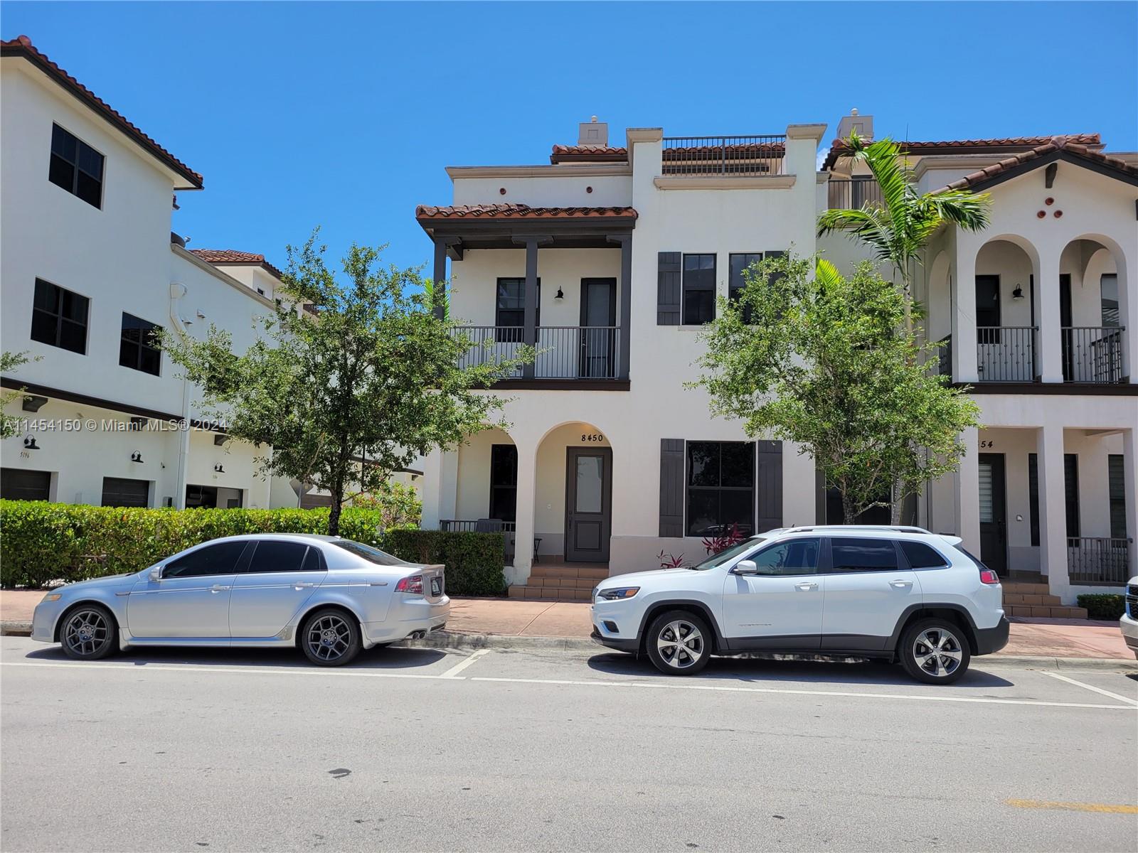 8450 NW 52nd St