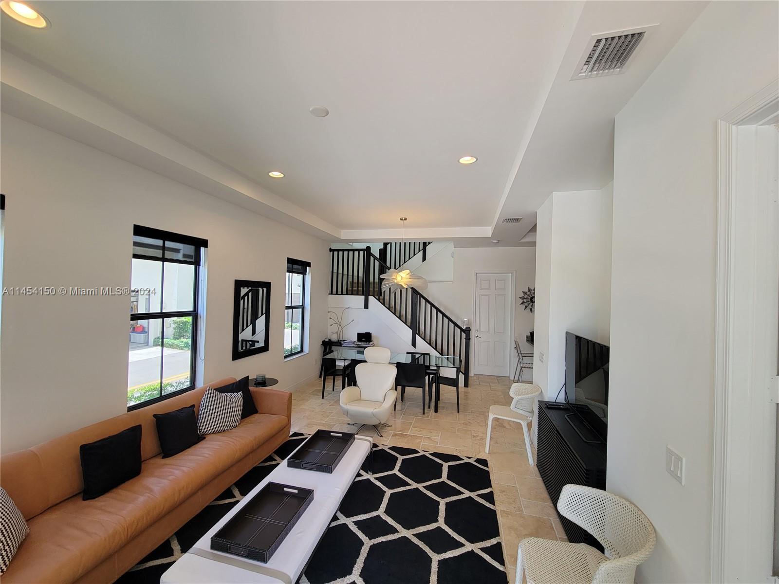 8450 NW 52nd St