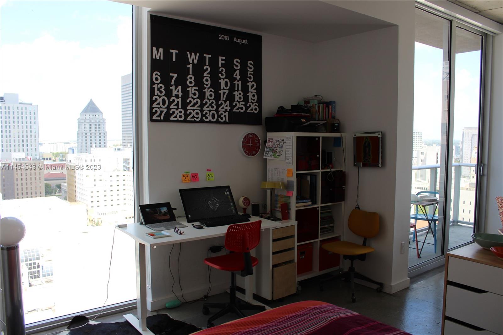 151 SE 1 ST # 2010