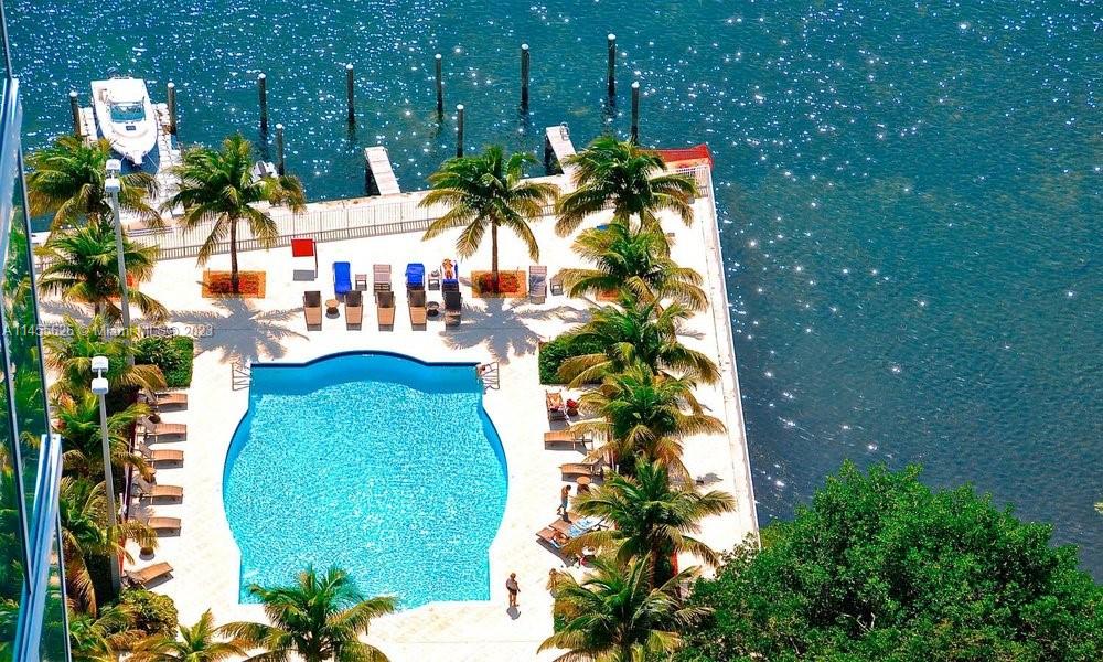 2101 Brickell Ave # 2011