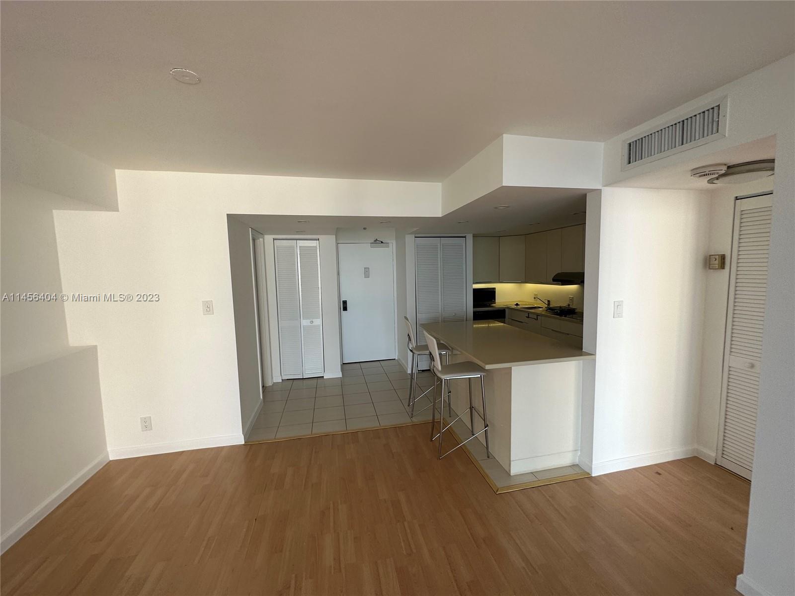 200 SE 15th Rd # 17E
