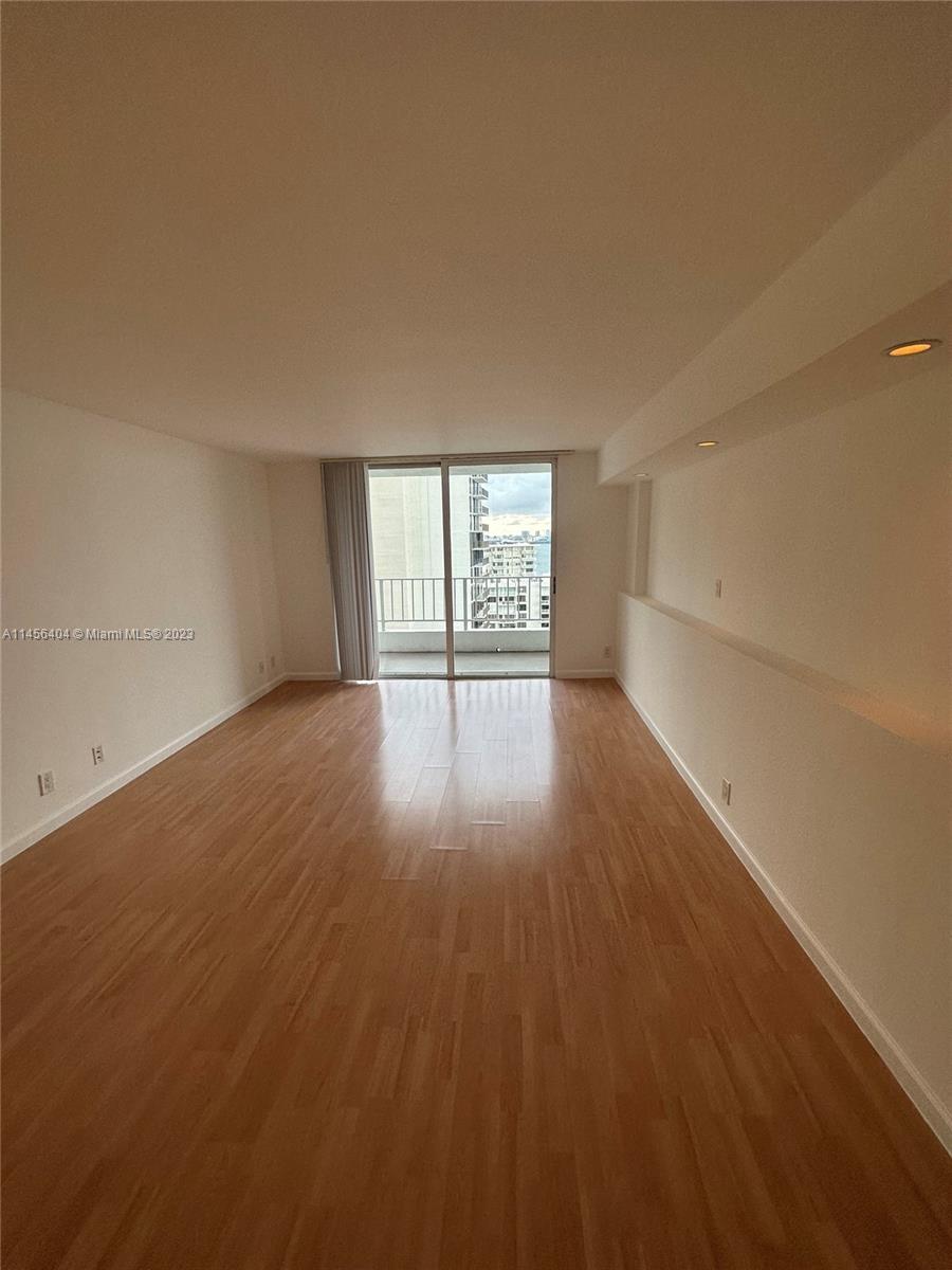 200 SE 15th Rd # 17E