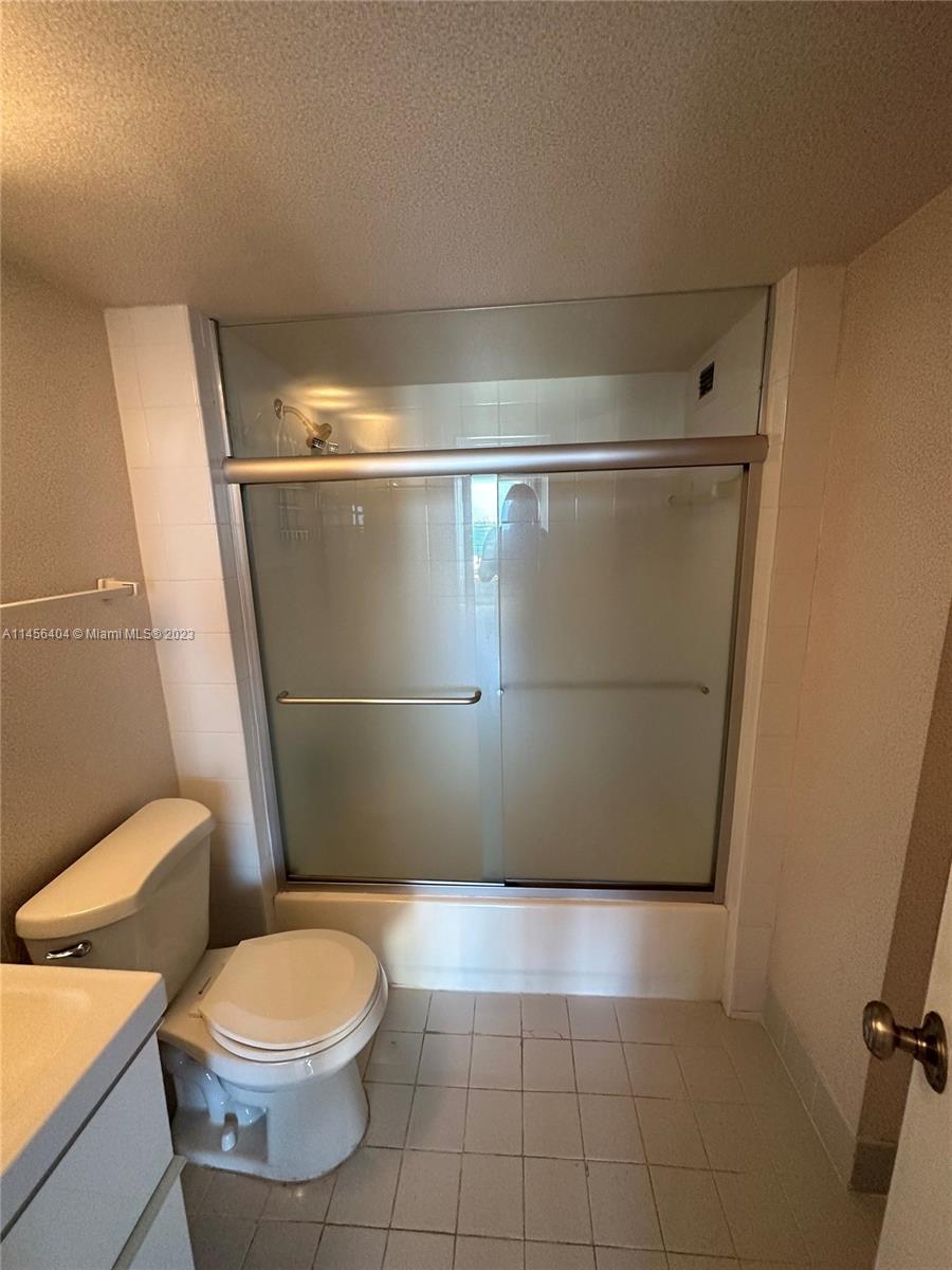 200 SE 15th Rd # 17E
