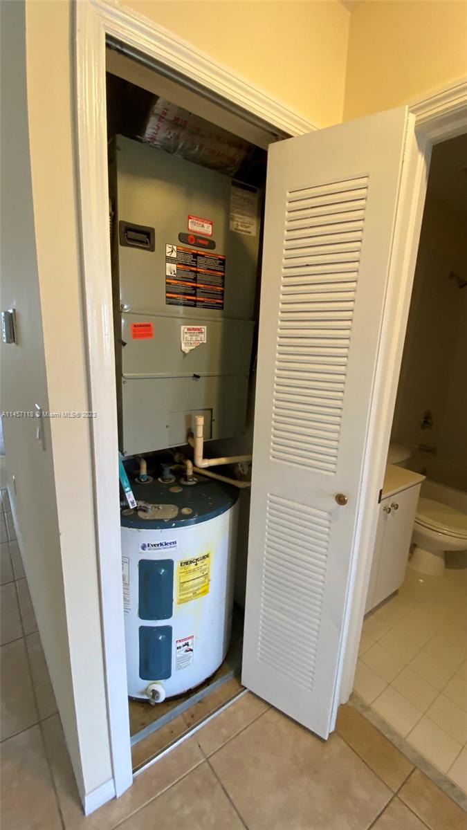 22921 SW 88 PL # 302