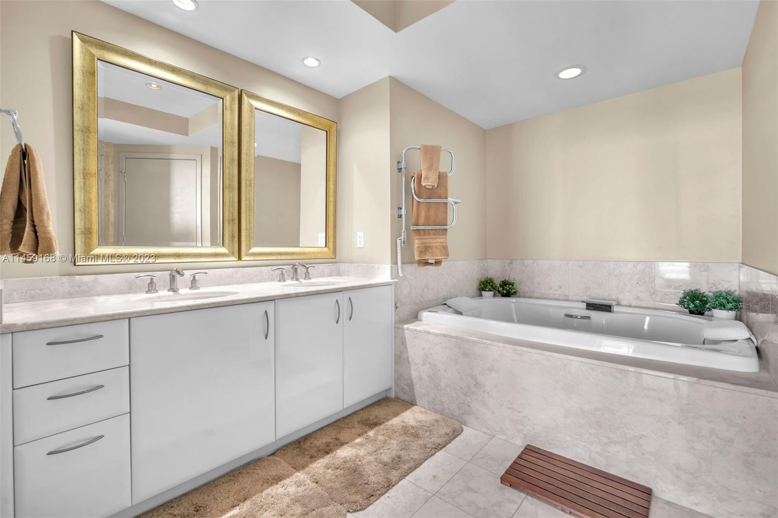 1331 Brickell Bay Dr # 3609