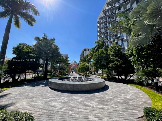 5300 Paseo Blvd # 607