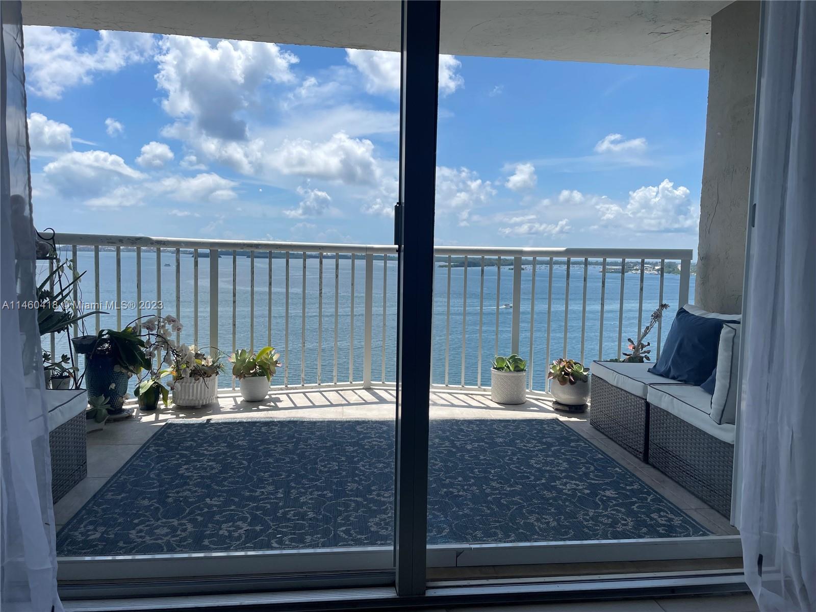 1420 Brickell Bay Dr # 1603A