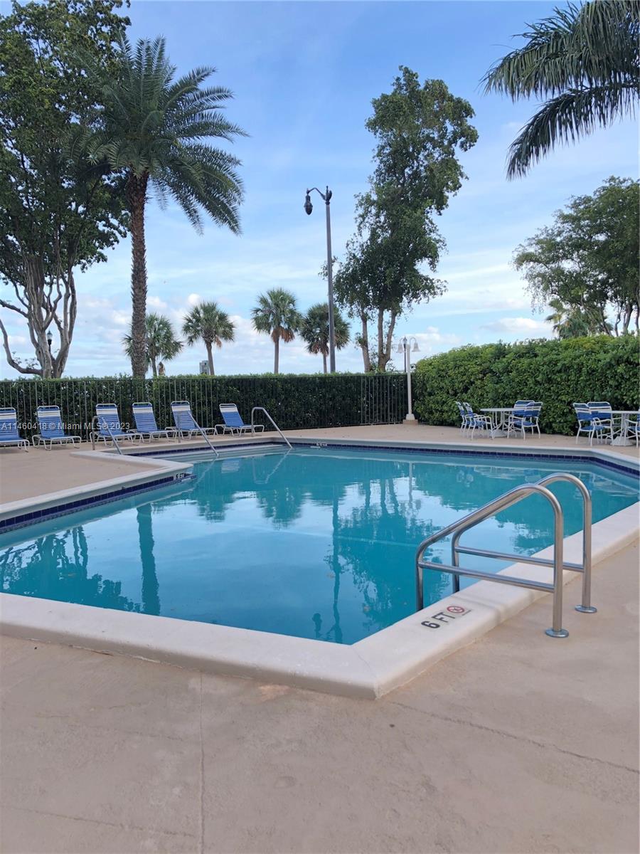 1420 Brickell Bay Dr # 1603A