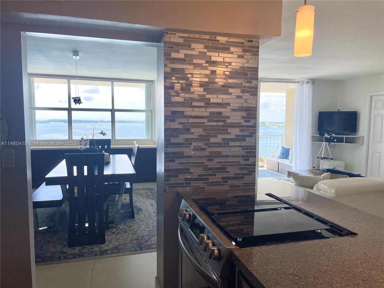 1420 Brickell Bay Dr # 1603A