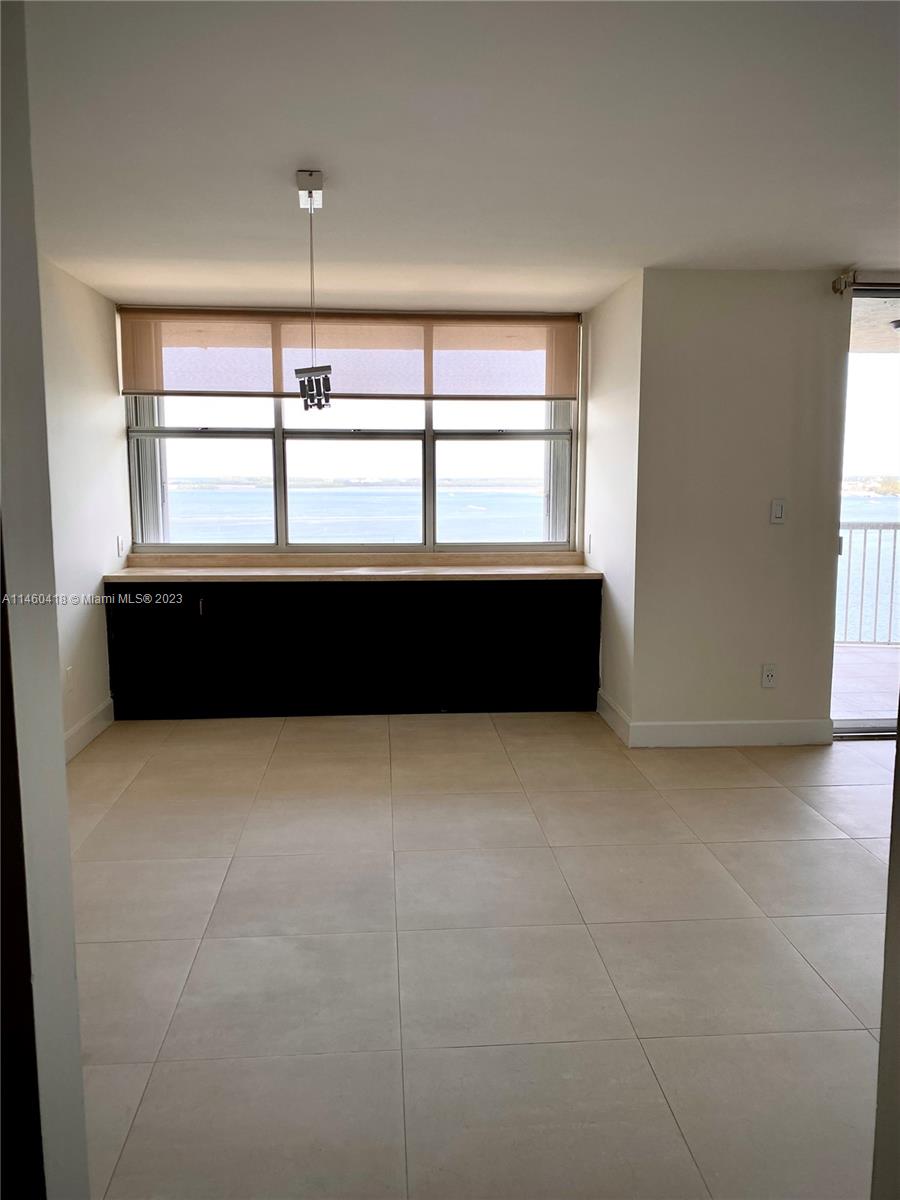 1420 Brickell Bay Dr # 1603A