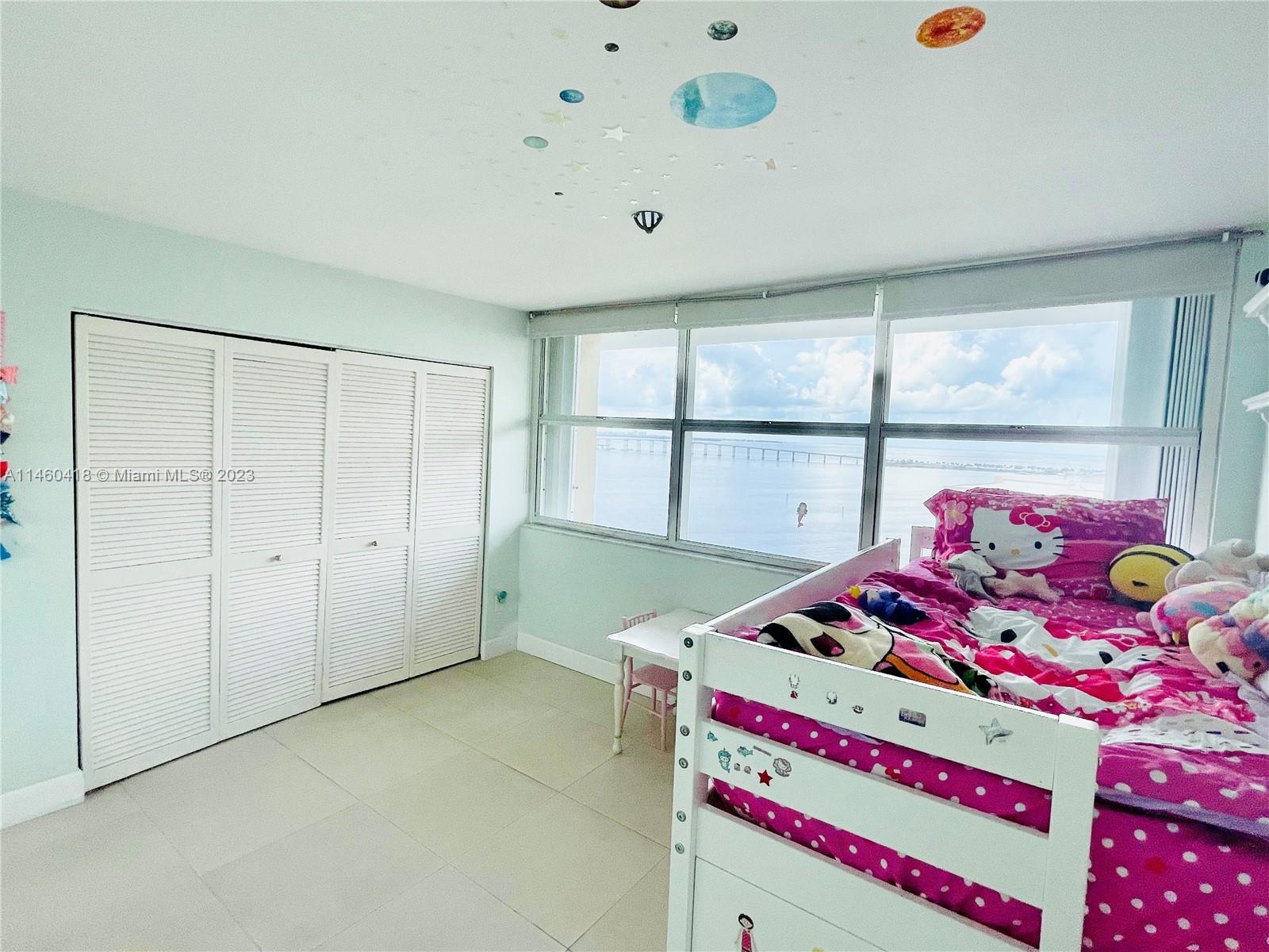 1420 Brickell Bay Dr # 1603A