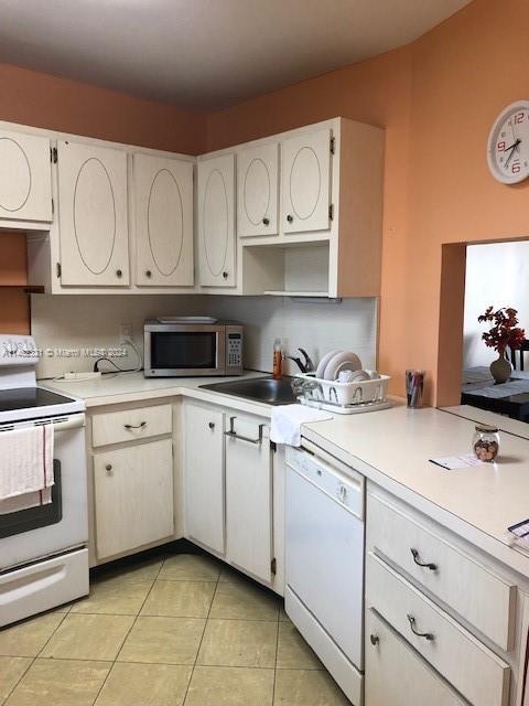 1770 NE 191st St # 1 Unit: 705-1
