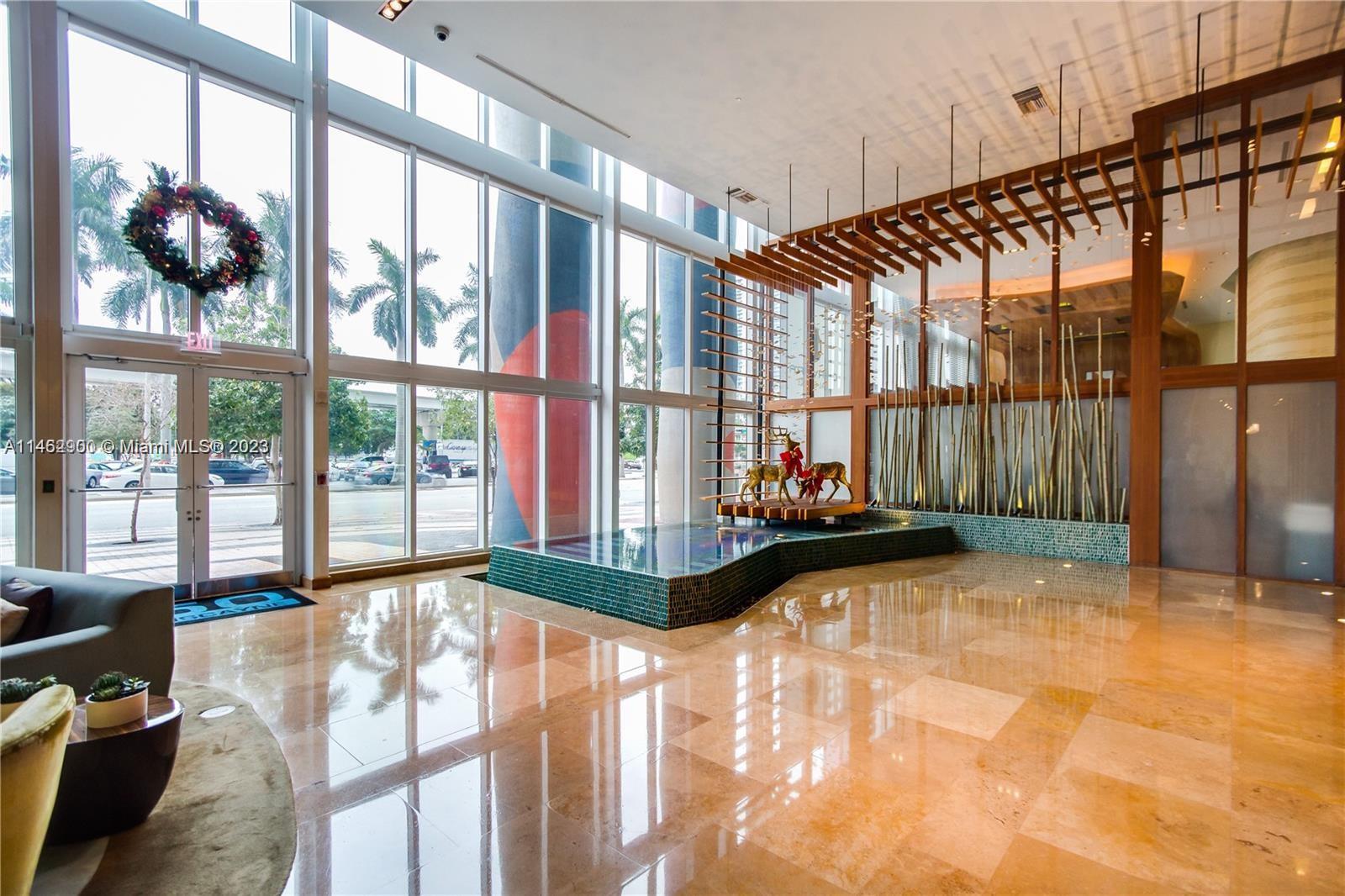50 Biscayne Blvd # 3107