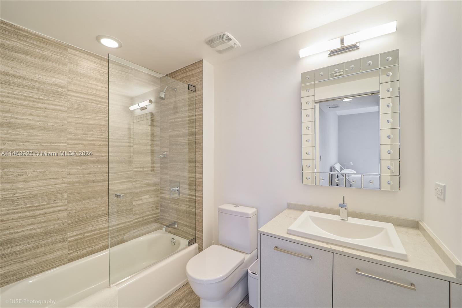 1010 Brickell Ave # 4401