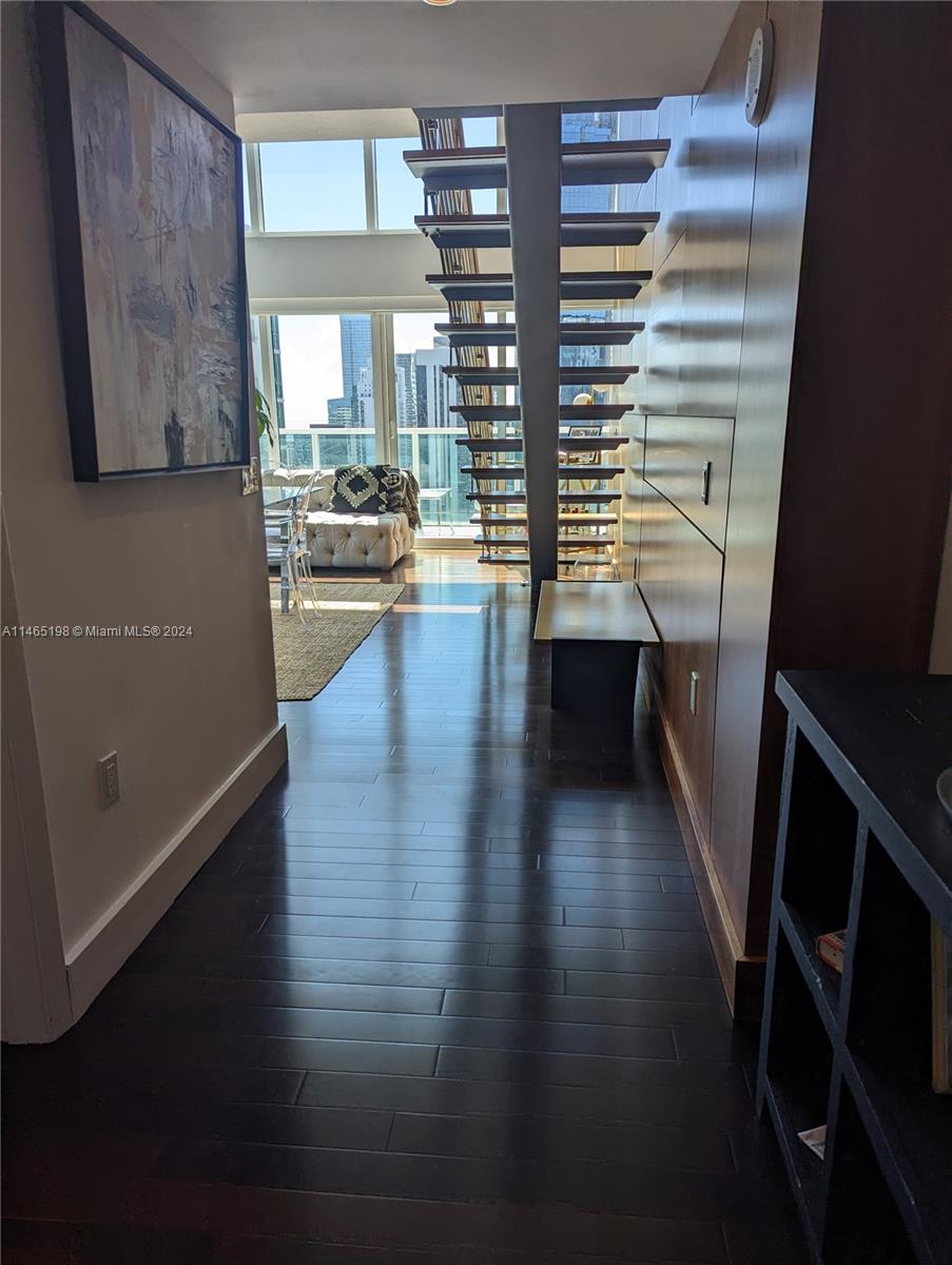41 SE 5th St # 2302
