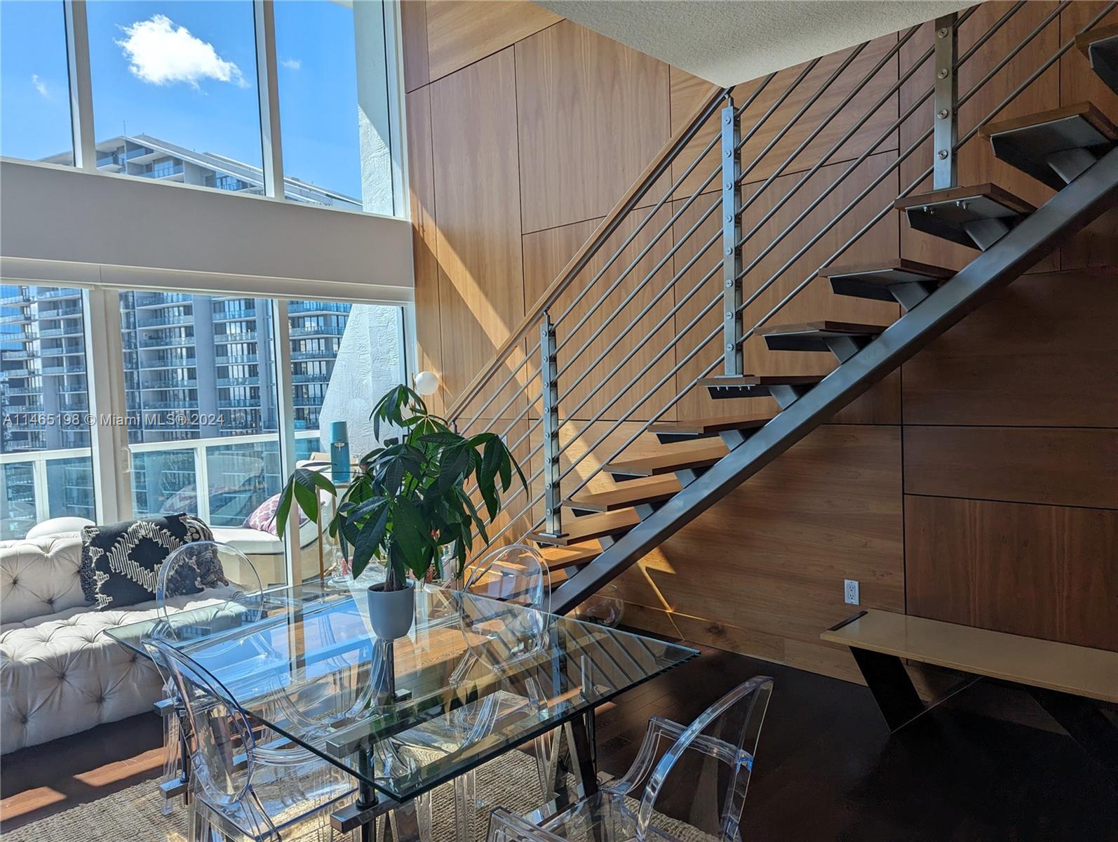 41 SE 5th St # 2302