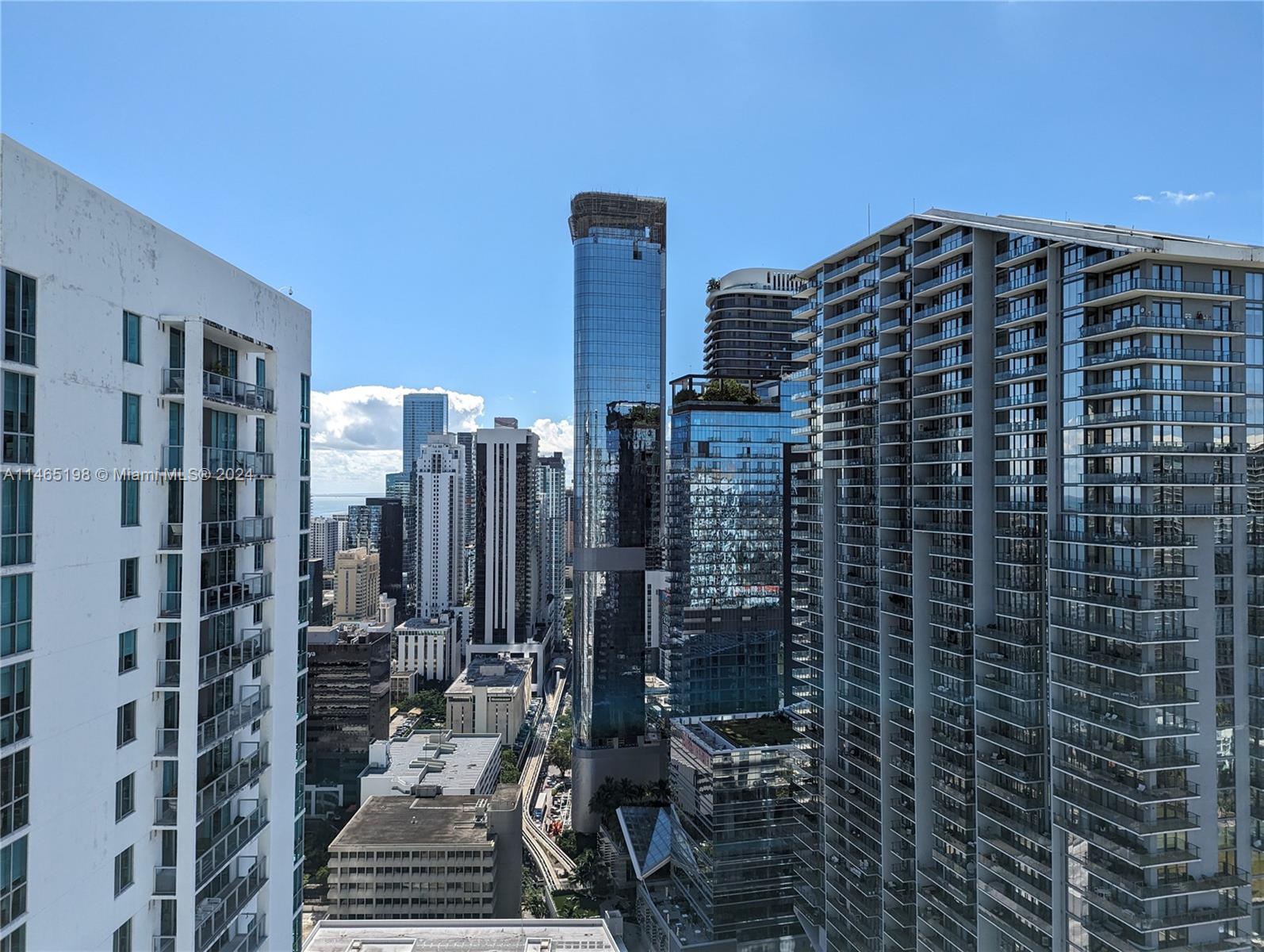 41 SE 5th St # 2302
