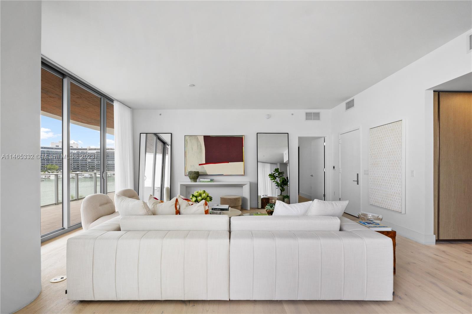 6800 Indian Creek Drive # 2A