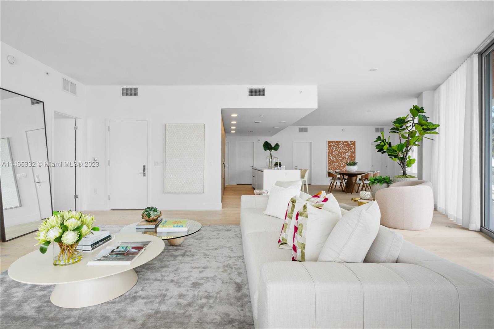 6800 Indian Creek Drive # 2A