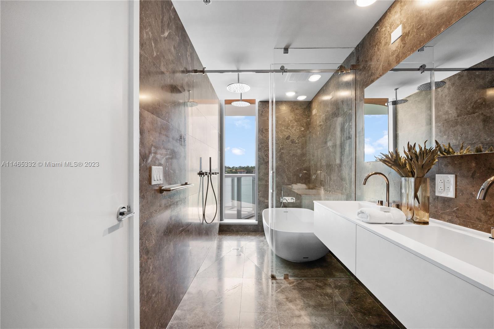 6800 Indian Creek Drive # 2A