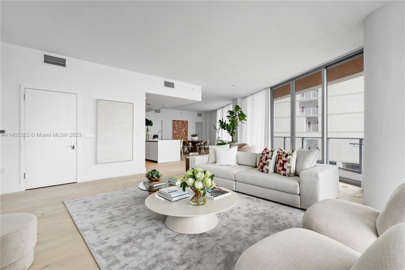 6800 Indian Creek Drive # 2A