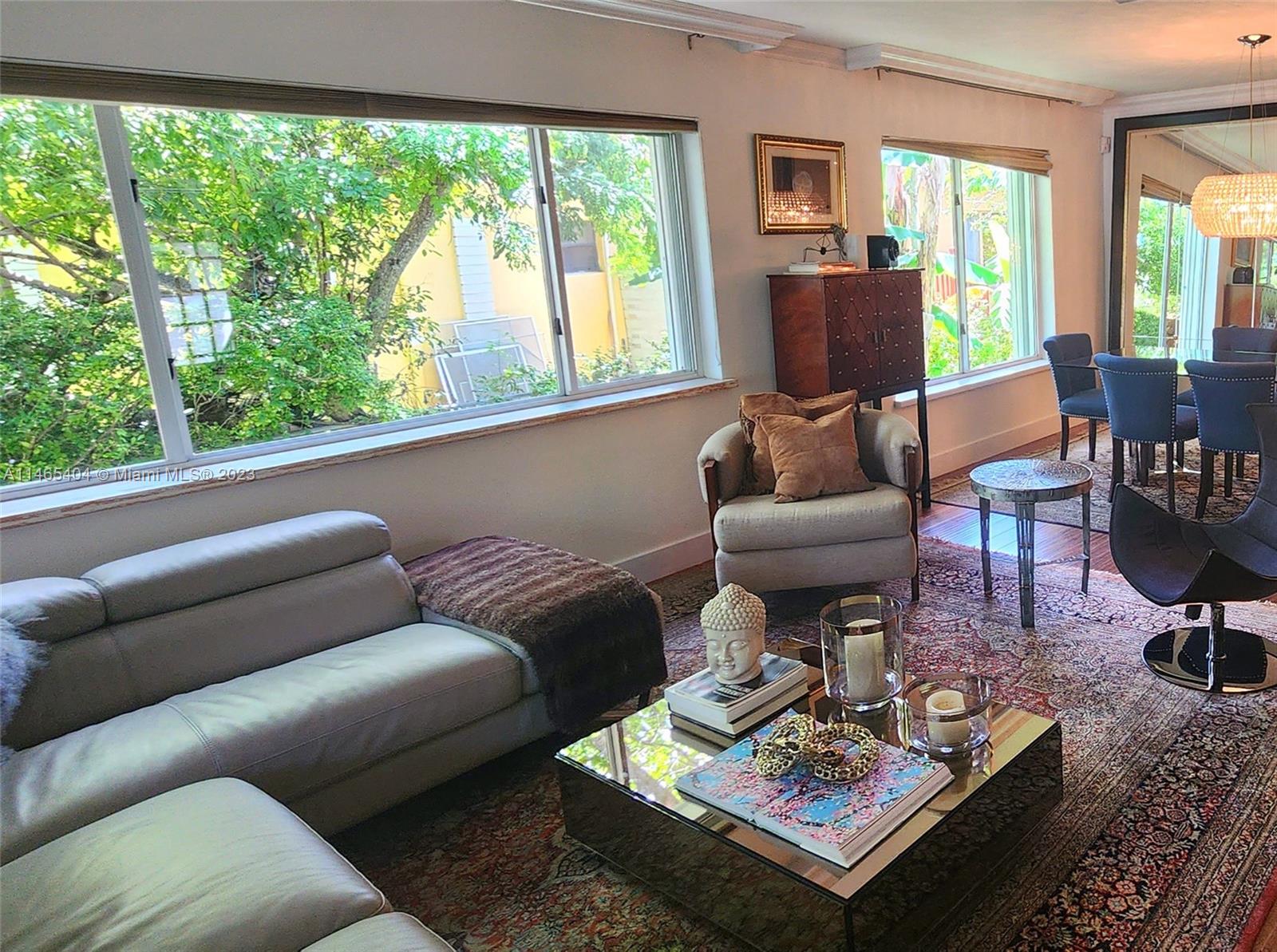 812 NE 92nd St