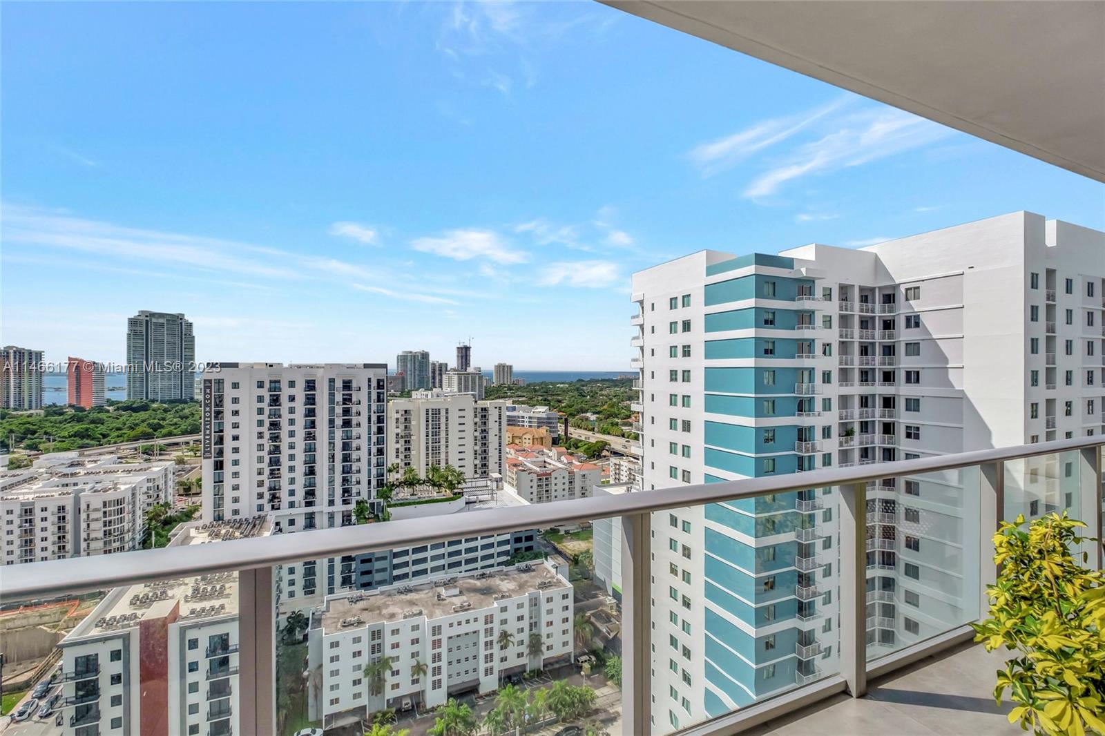 1010 SW 2nd Ave # 2101